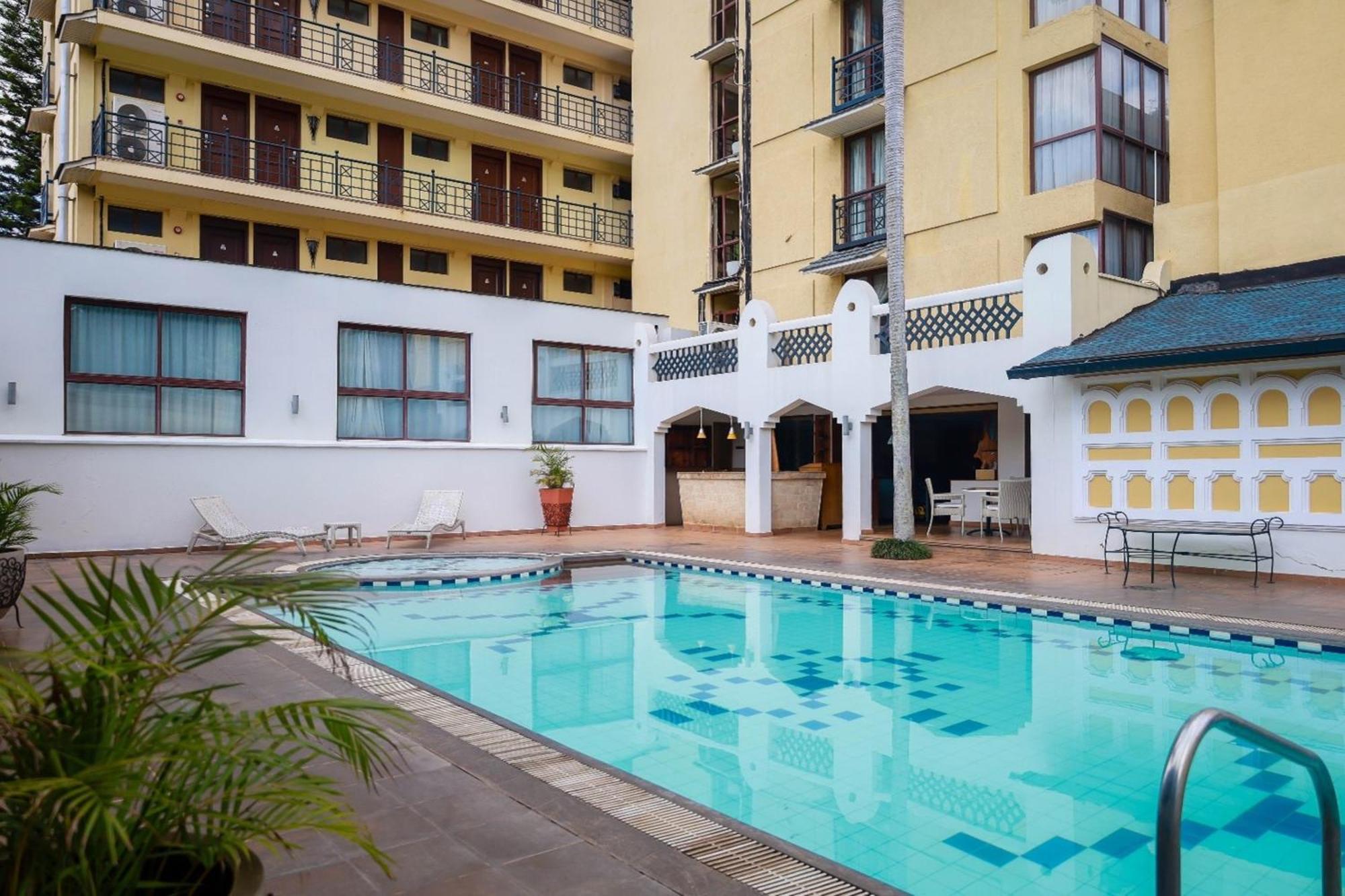 เดอะฮีรอนปอร์ติโกโฮเต็ล Hotel ไนโรบี ภายนอก รูปภาพ